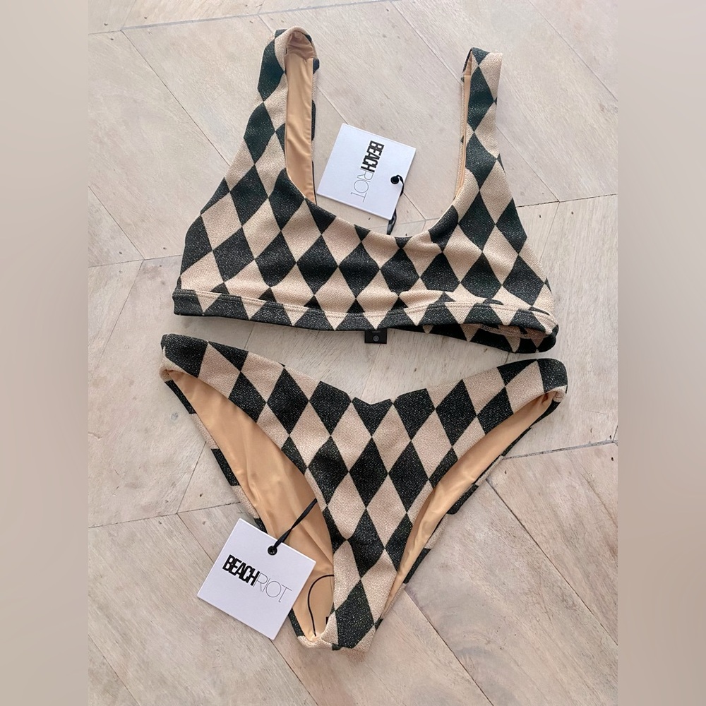 Beach Riot Bikini, Peyton Top + Vanessa Bottoms, Diamond Shine, Size M